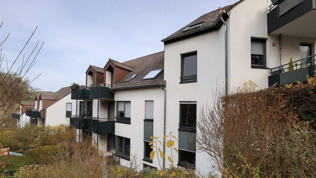 Immobilie in Oberursel - Oberursel-Nord: Helle 3-Zi.-Etagenwohnung mit Balkon, EBK & Tiefgaragenstellplatz - Bild 0