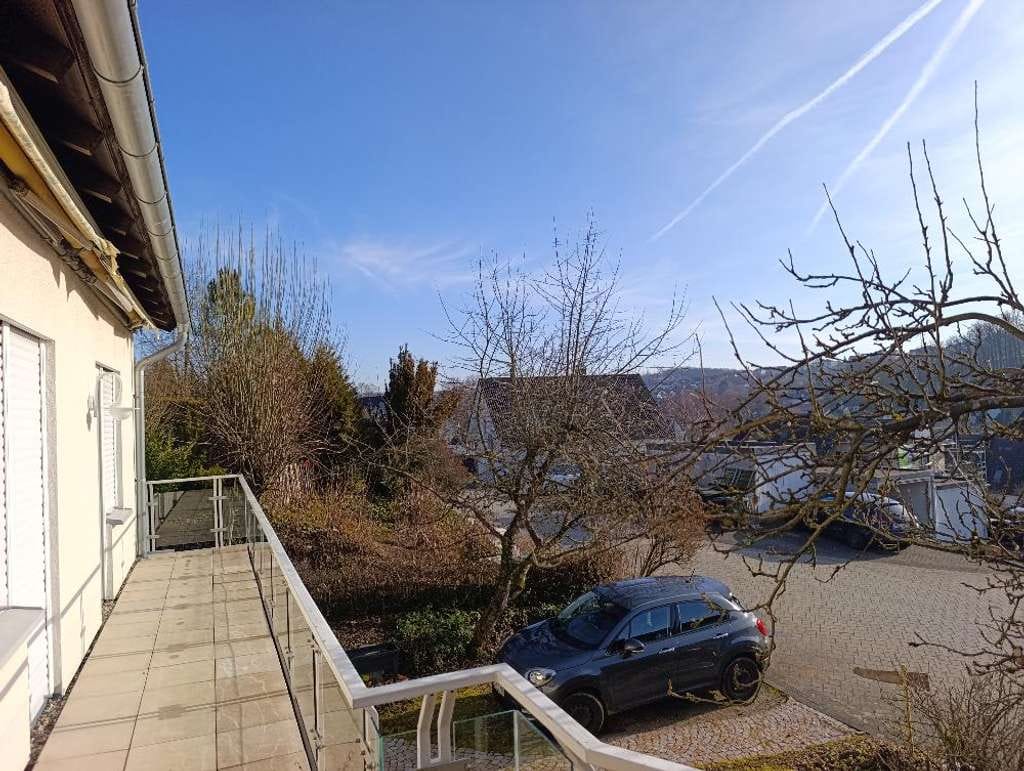 Immobilie in Wenden - ++ ON-Immobilien ++ Ein Wohnhaus mit viel Potenzial! - Bild 2
