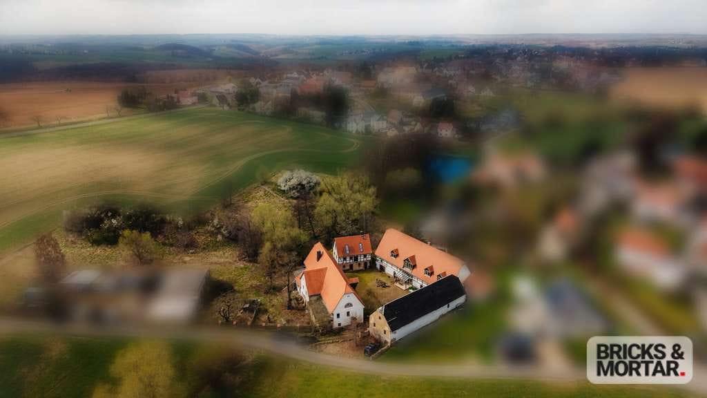 Immobilie in Colditz - Ländliche Residenz der Extraklasse: Vierseithof mit edlem Herrenhaus und vielfältigen Nutzungsperspe - Bild 2
