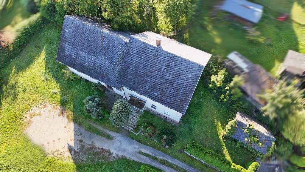 Immobilie in Untersteinach - Wohnhaus in ruhiger Ortslage - Bild 2