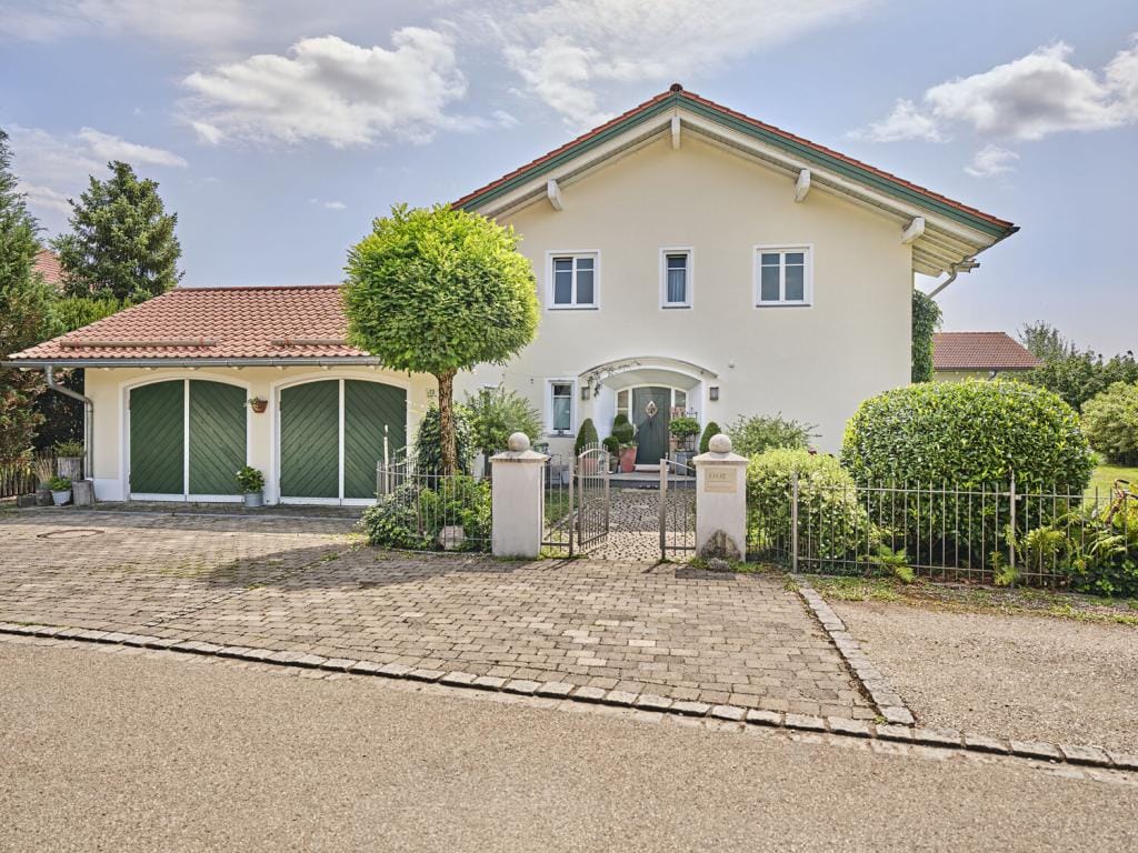 Immobilie in Pittenhart - Einfamilienhaus freistehend in Pittenhart - Bild 1