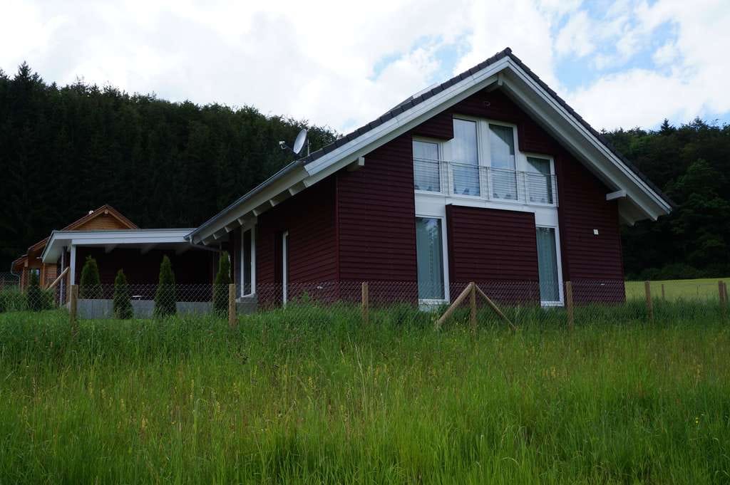 Immobilie in Münsingen - „Ein kleines Stück Schweden“ 
Hier kann Ihr individuelles Architektenhaus im Schweden-Look entstehe - Bild 2