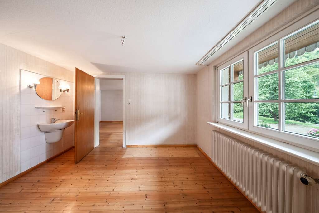 Immobilie in Glottertal - Charmantes Haus im Glottertal - ideal auch als Zweifamilien- oder Mehrgenerationenhaus nutzbar - Bild 3