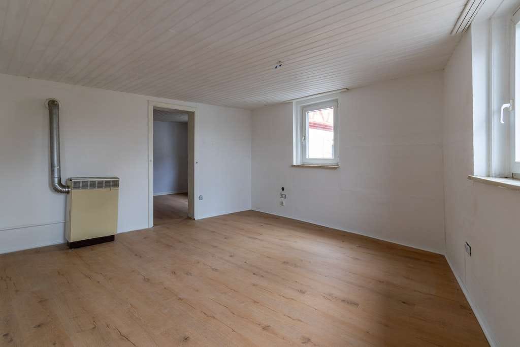 Immobilie in Krautheim - Zwei charmante Stadthäuser mit Potenzial im Herzen von Krautheim - Bild 2