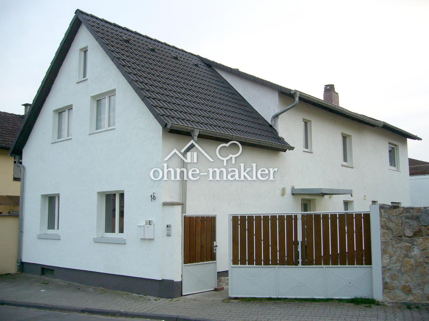 Immobilie in Alsbach-Hähnlein - Energetisch saniertes Einfamilienhaus mit separater Einliegerwohnung in Hähnlein - Bild 0