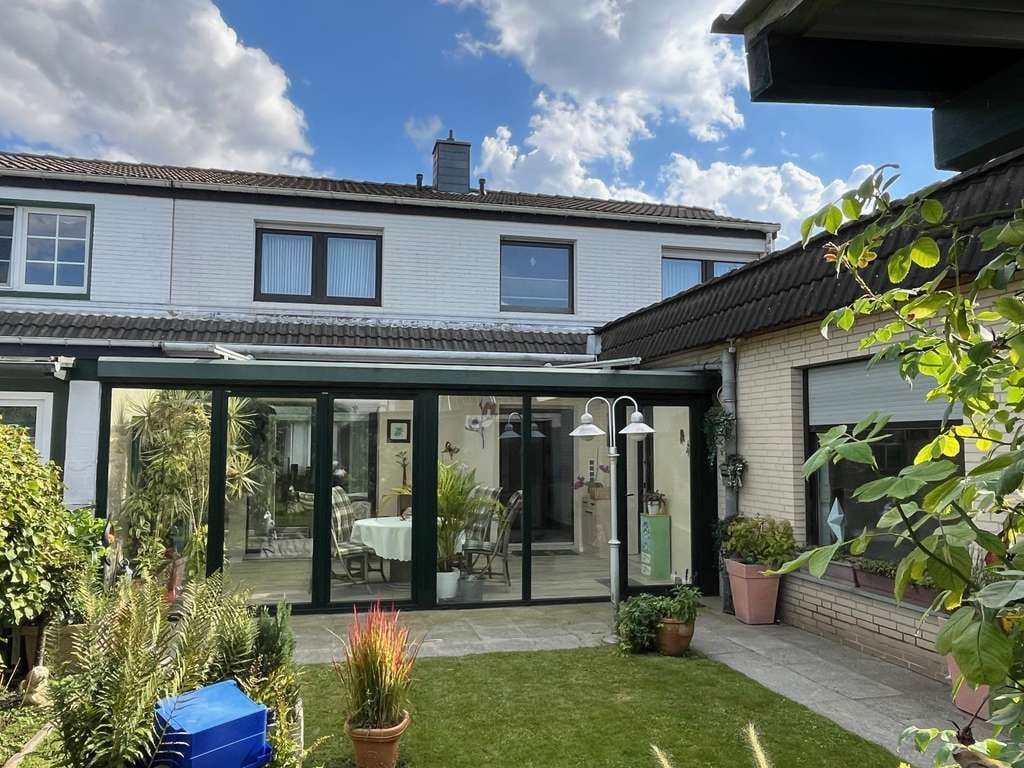 Immobilie in Meerbeck - Attraktive Doppelhaushälfte mit Einliegerwohnung - Bild 3