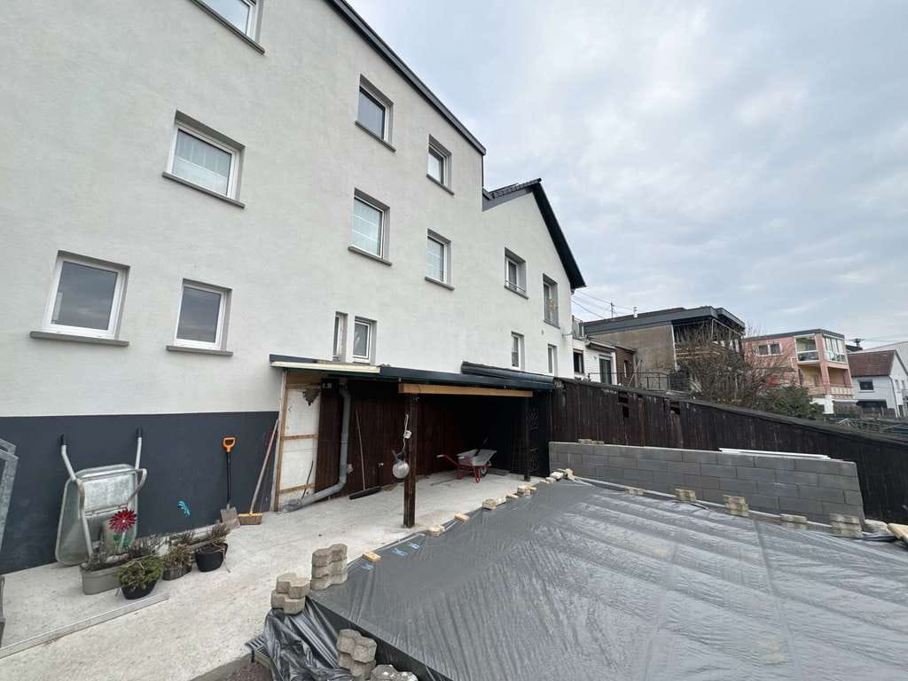 Immobilie in Melsbach - Drei - Parteienhaus in gefragter Wohnlage nahe Neuwied - Bild 1