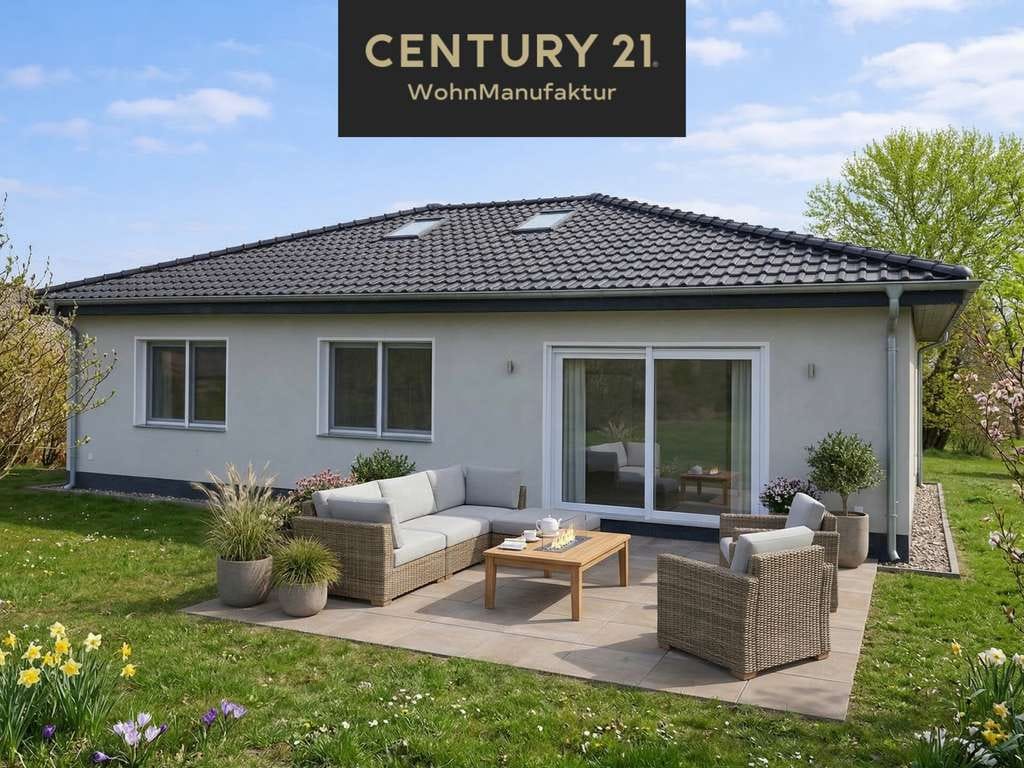 Immobilie in Sydower Fließ - Energieeffizienz A | Sofort-Einzug: Heller Bungalow mit Feldblick -10 Min. bis Bernau- - Bild 0