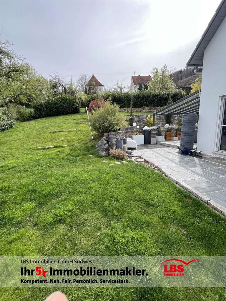 Immobilie in Dannenfels - Dort Wohnen, wo andere Ihren Urlaub genießen  - Bild 4