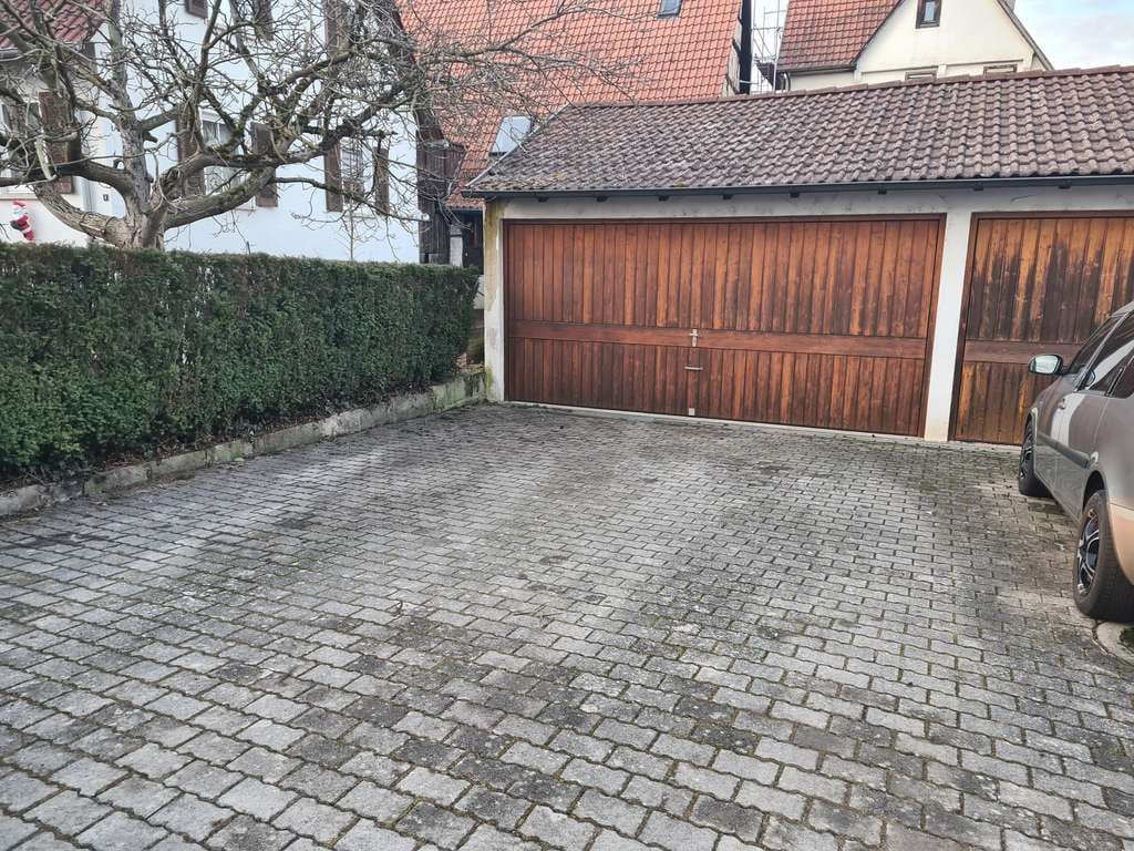 Immobilie in Neckartenzlingen - Immobilie mit Charme – Raum für Ihre Ideen in Neckartenzlingen! - Bild 1