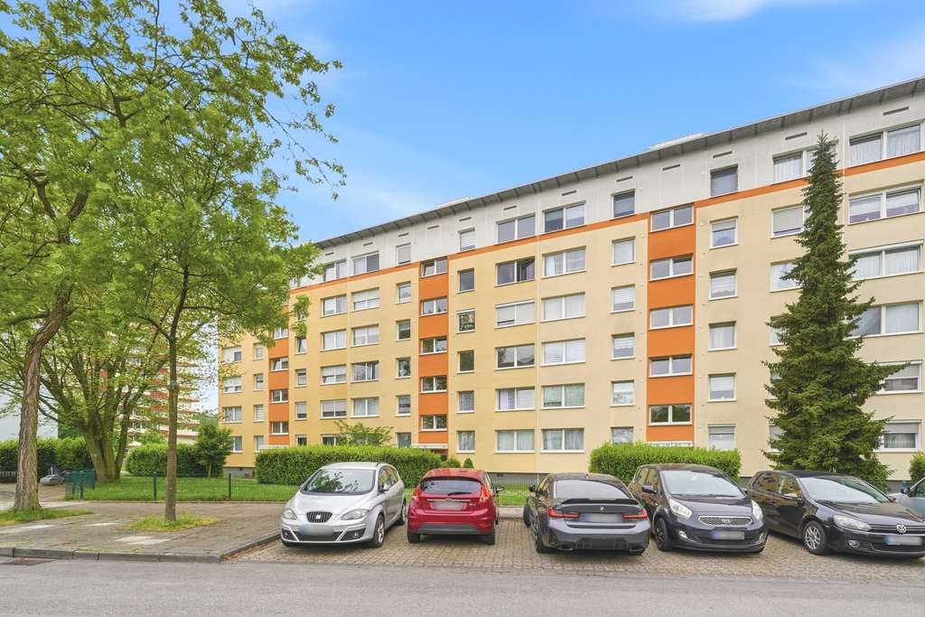 Immobilie in Dormagen - Solide Kapitalanlage /  3-Zimmer-Wohnung mit Balkon & Aufzug in Dormagen - Bild 0