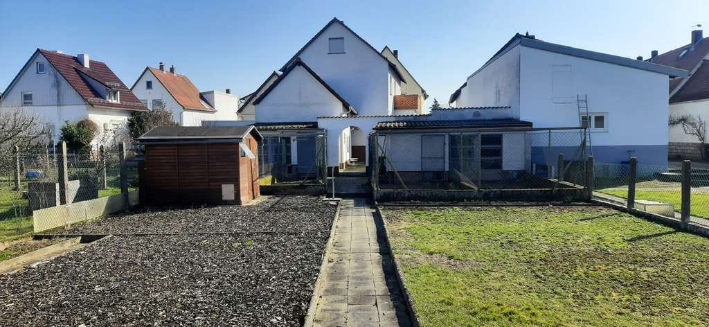 Immobilie in Alsbach-Hähnlein - Wohnen mit Charakter: Freistehendes Einfamilienhaus in Alsbach-Hähnlein/ Hähnlein - Bild 3
