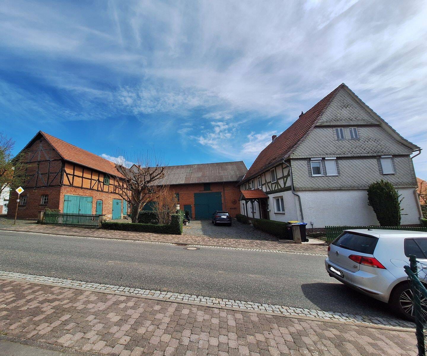 Immobilie in Gudensberg - *** Restbauernhof mit großer Scheune und Stallung in Gudensberg zu verkaufen*** - Bild 0