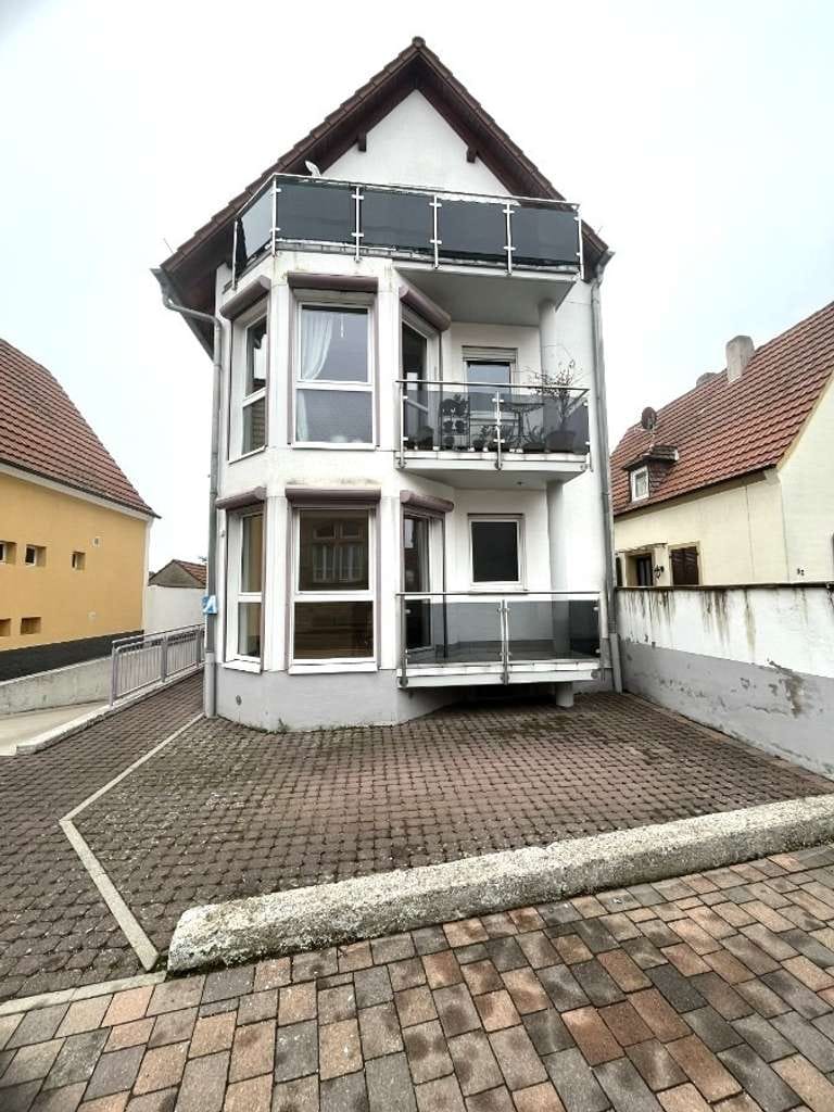 Immobilie in Kallstadt - Attraktive 2-Zimmer-Eigentumswohnung in ruhiger Lage von Kallstadt an der Weinstraße - Bild 1