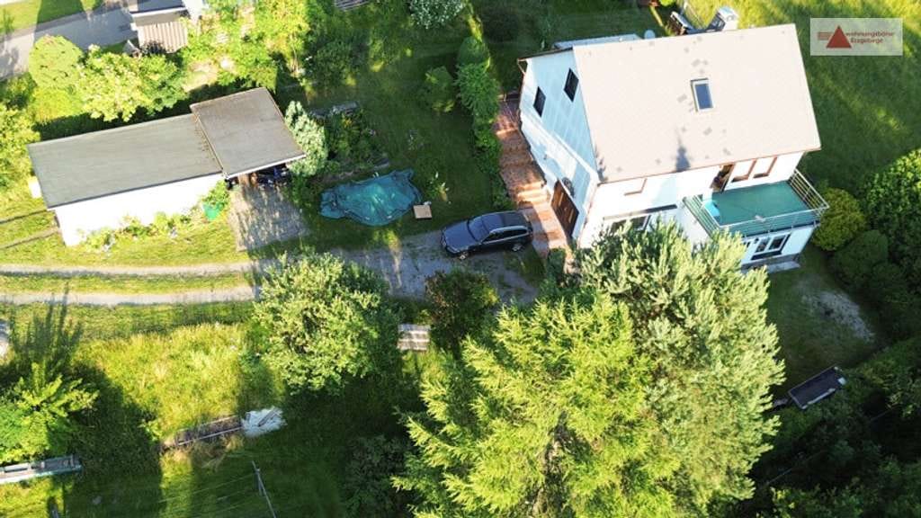 Immobilie in Elterlein - Einfamilienhaus | Zweifamilienhaus: 3.400 m² Grundstück & ruhige Randlage Elterlein OT Schwarzbach - Bild 1