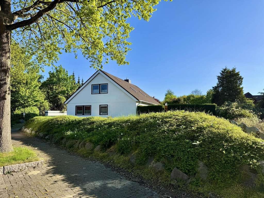 Immobilie in Otterndorf - Gepflegtes Fertighaus mit Ferienwohnung  - Bild 1