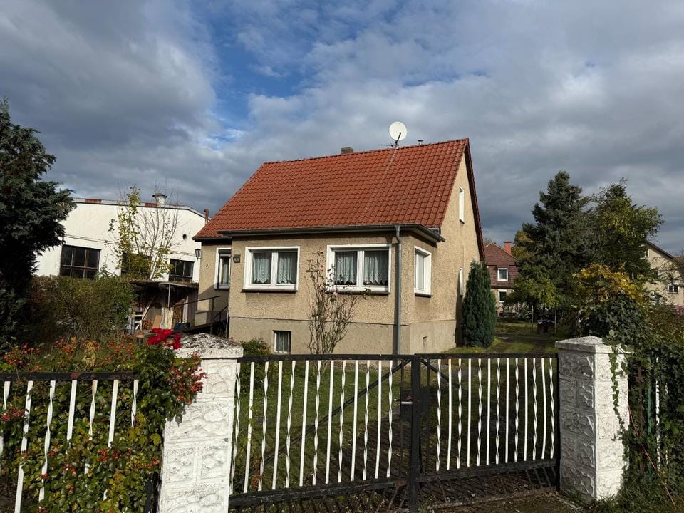 Immobilie in Fürstenwalde/Spree - Freistehendes Einfamilienhaus mit großzügigem Garten! - Bild 0