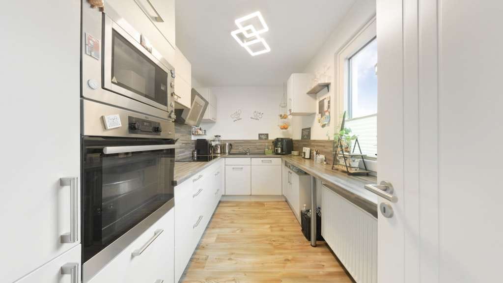 Immobilie in Bückeburg - Einziehen und wohlfühlen – Modernisiertes Zuhause mit Erbpacht - Bild 1