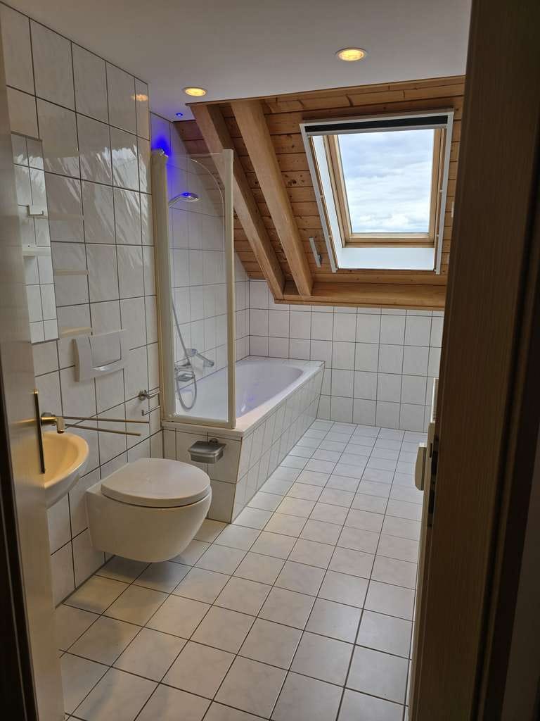 Immobilie in Mammendorf - PROVISIONSFREIE 3-Zimmer-Wohnung mit Dachterrasse in Mammendorf - Bild 3