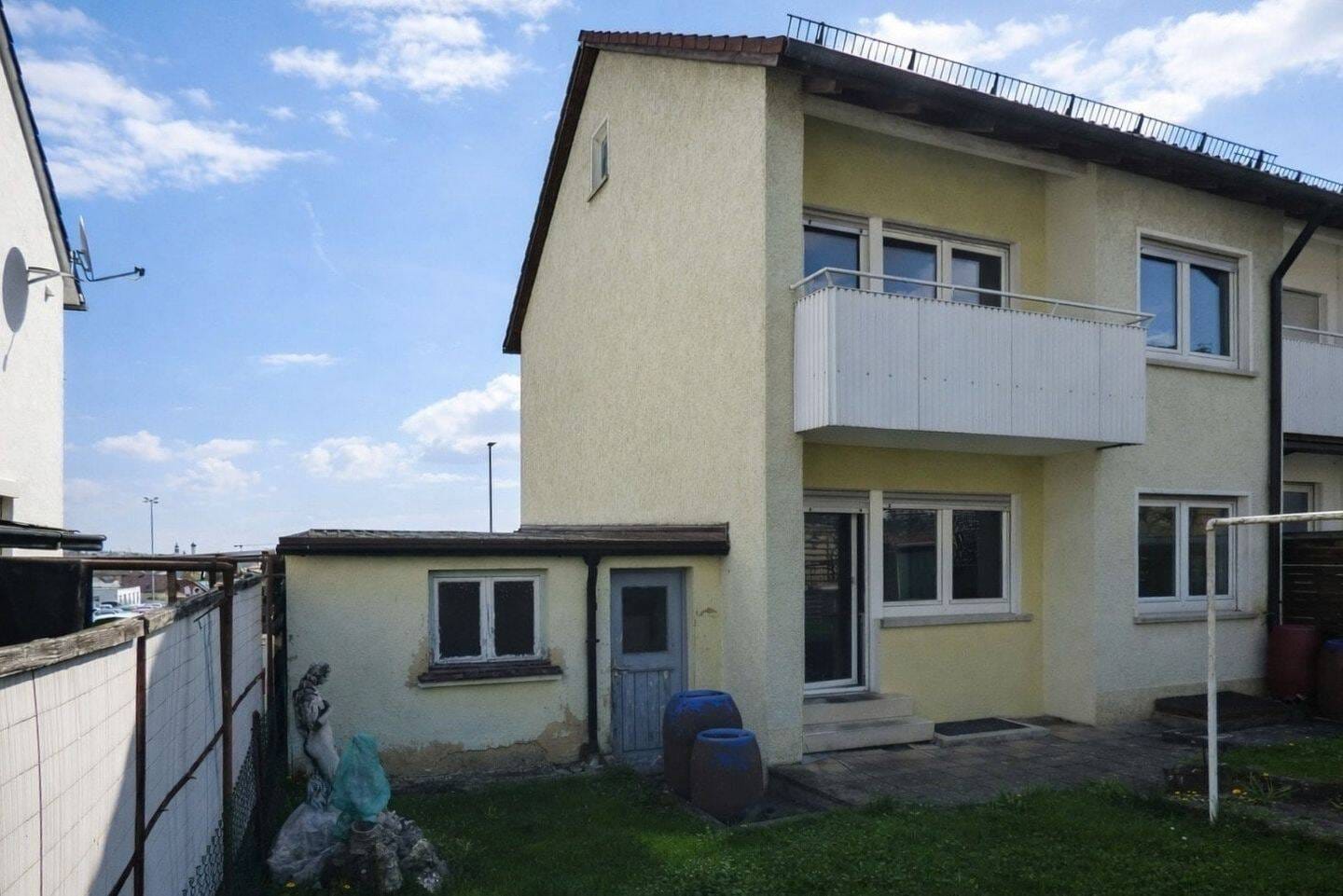 Immobilie in Giengen an der Brenz - Reihenendhaus mit Potenzial: Gestalten Sie Ihr neues Zuhause - Bild 0