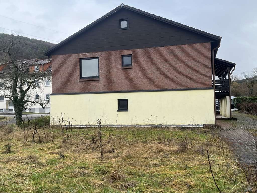 Immobilie in Bruchmühlbach-Miesau - 🏡 Top-Investment oder Generationen-Traum: Großzügiges Zweifamilienhaus in Bestlage - Bild 1
