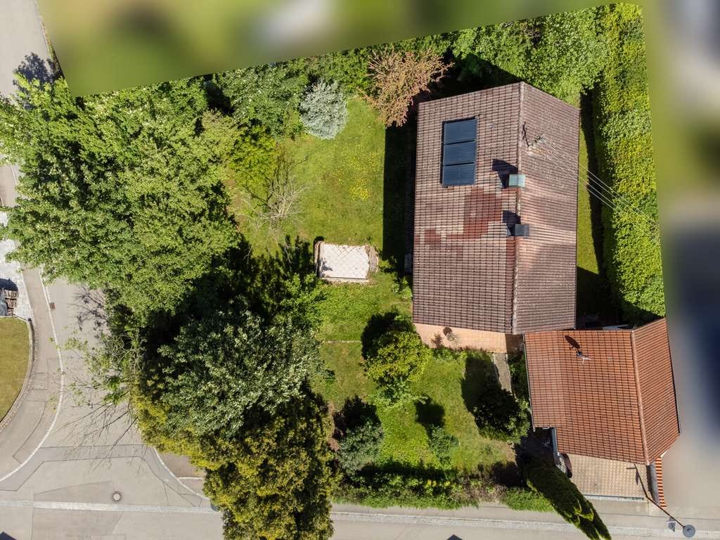 Immobilie in Tannheim - Charmantes Einfamilienhaus mit großem Garten in Tannheim - Bild 2