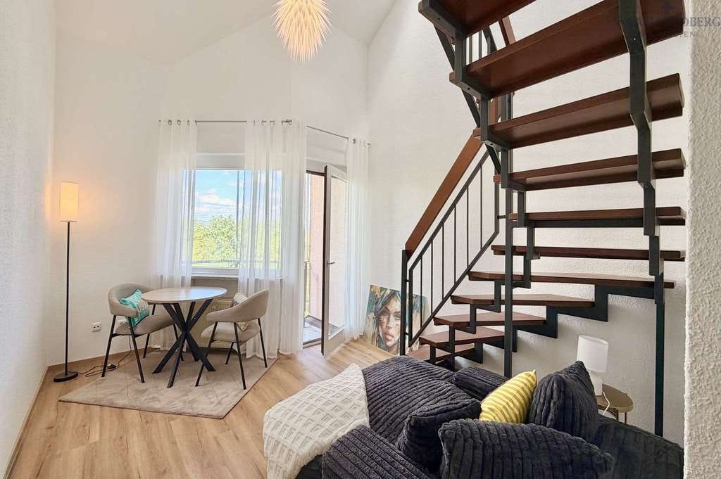 Immobilie in Regensburg - Moderne 2-Zi.-Maisonette mit Balkon, TG & Erbpacht! - Bild 1