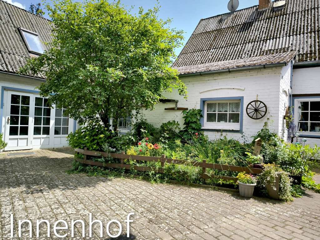 Immobilie in Lemgow - Ein Zuhause fürs Leben: Romantischer Resthof für Generationen & Tierliebhaber im Wendland - Bild 0
