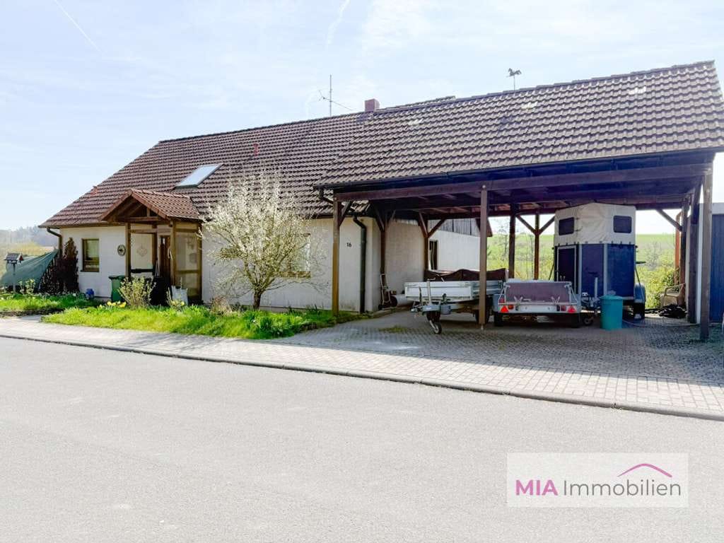 Immobilie in Krautheim - Großzügiges Einfamilienhaus in sonniger Ortsrandlage von Krautheim-Neunstetten - Bild 2