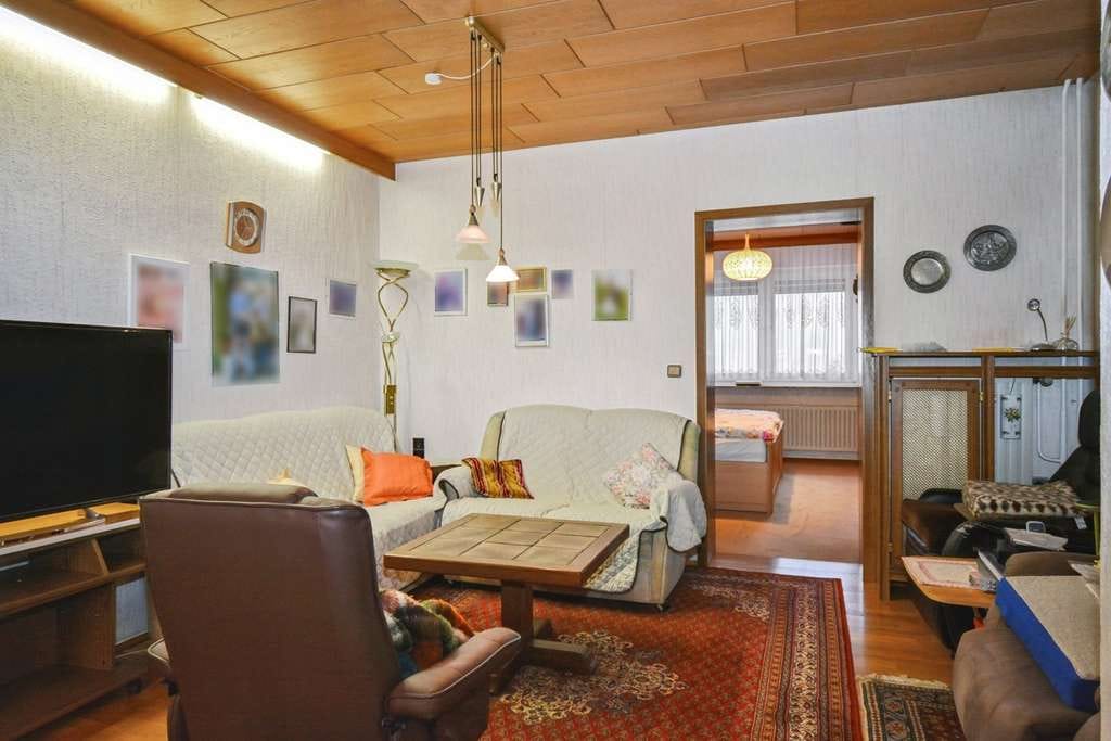Immobilie in Schauenburg - Charmantes Reihenmittelhaus in ruhiger Lage mit Blick ins Grüne - Bild 2