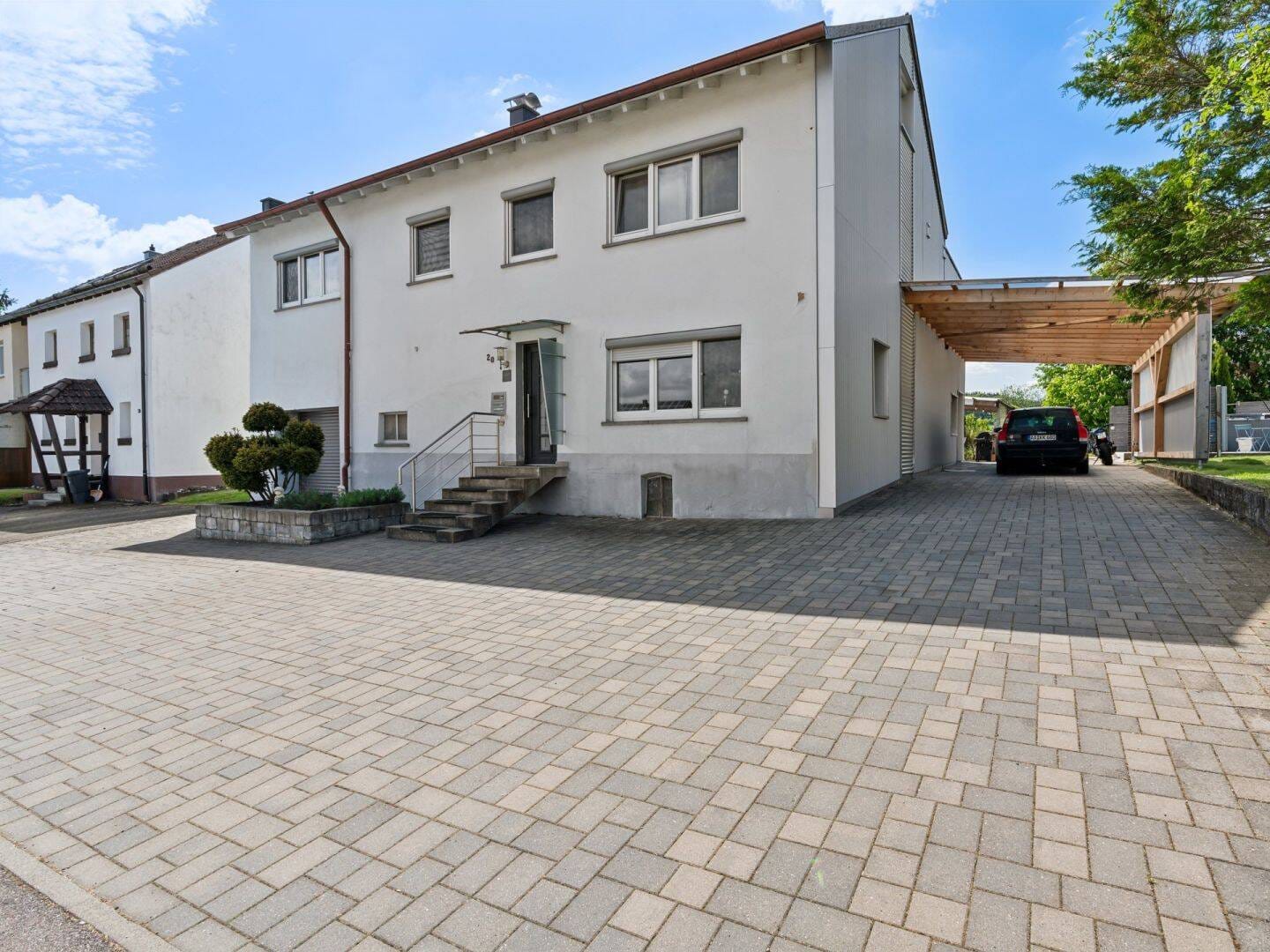 Immobilie in Bartholomä - gepflegtes Haus mit großem Garten in Bartholomä - Bild 0