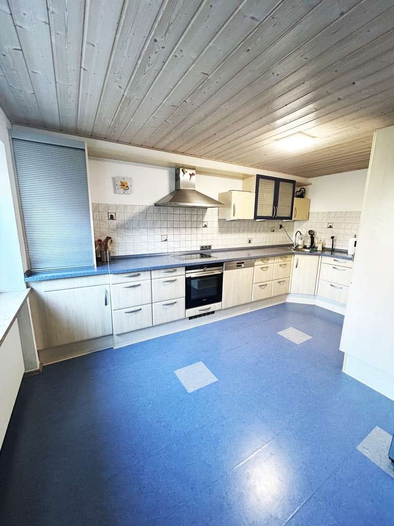 Immobilie in Kammlach - Charmantes Doppelhaus mit Garage, Terrasse & Einbauküche in Kammlach - Bild 3