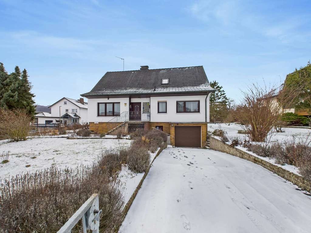 Immobilie in Oberaula - Einfamilienhaus in ruhiger Lage - Bild 0