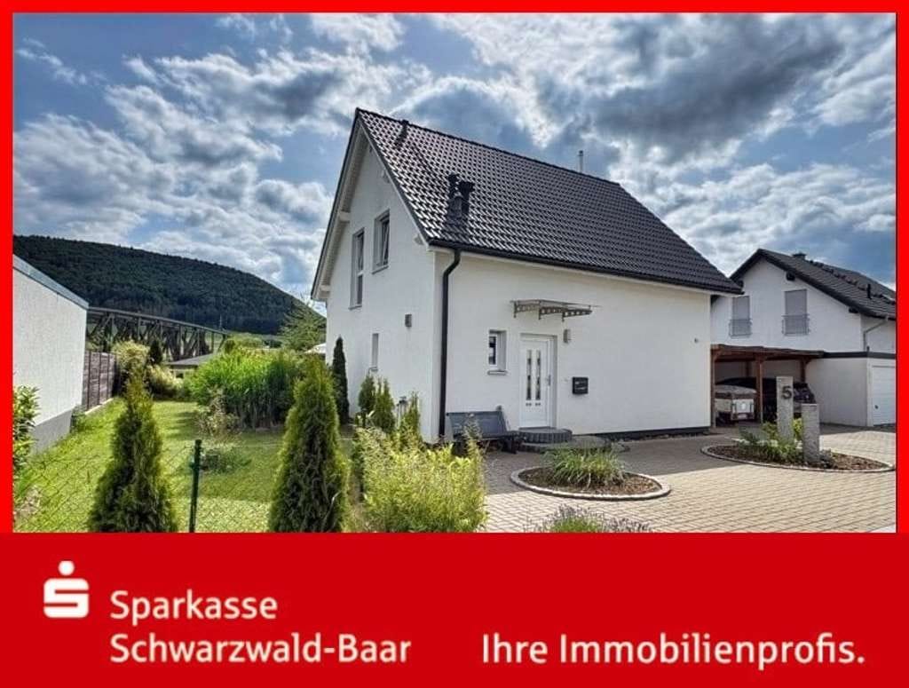 Immobilie in Geisingen - Einfamilienhaus mit Carport  - Bild 0