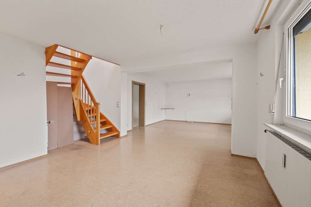 Immobilie in Lauchringen - Ein Zuhause für Generationen - Zweifamilienhaus in Lauchringen zum Wohnen und Vermieten - Bild 3