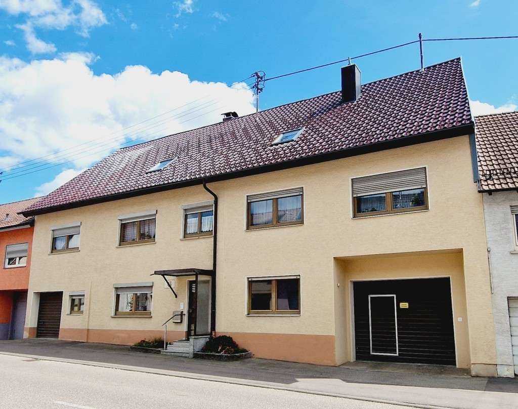 Immobilie in Steinheim am Albuch - Wohnhaus mit Weitblick – Viel Platz und Potenzial in Söhnstetten - Bild 0