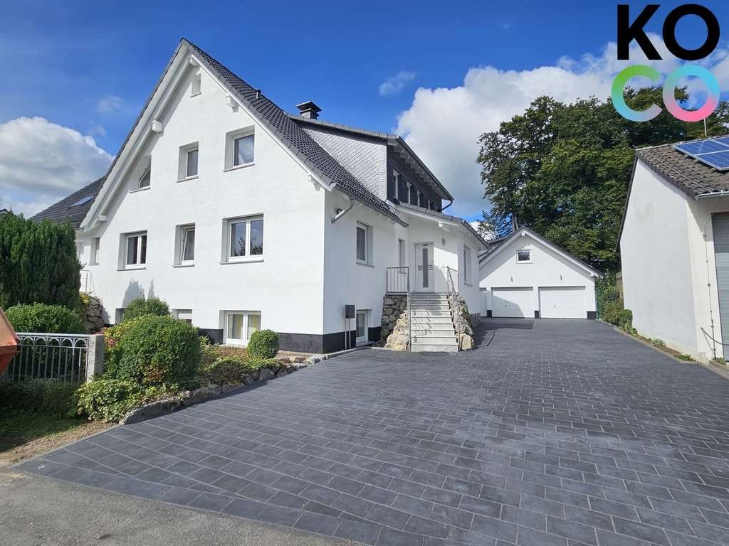 Immobilie in Halver - Leben, wo andere Erholung finden - zukunftsfähiges Zweifamilienhaus zwischen Natur und Halver - Bild 0