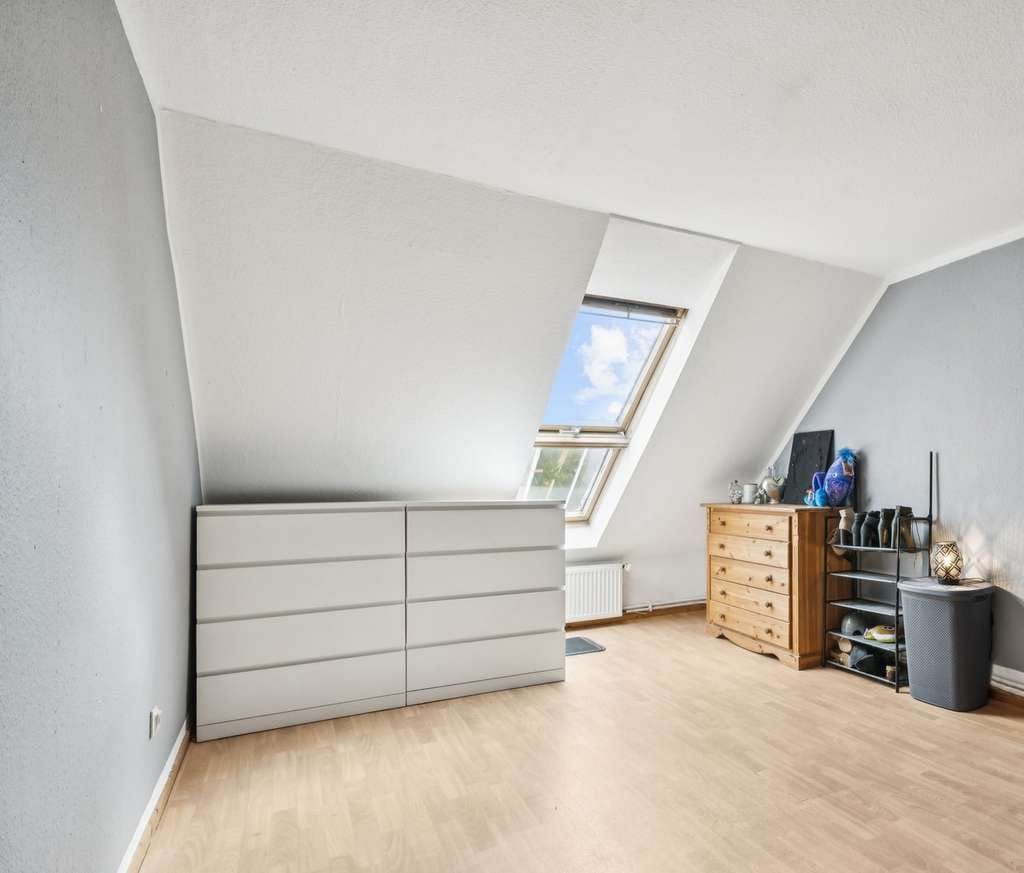 Immobilie in Stadthagen - Dachgeschosswohnung in der Innenstadt von Stadthagen mit Altstadtblick - Bild 2