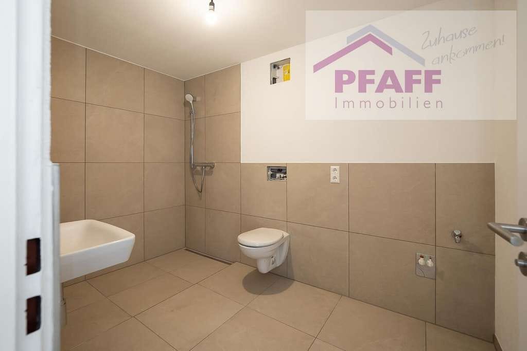 Immobilie in Gailingen am Hochrhein - Zuhause ankommen in Gailingen! Zweifamilienhaus mit schönem Garten, Garage und vielen Möglichkeiten - Bild 3