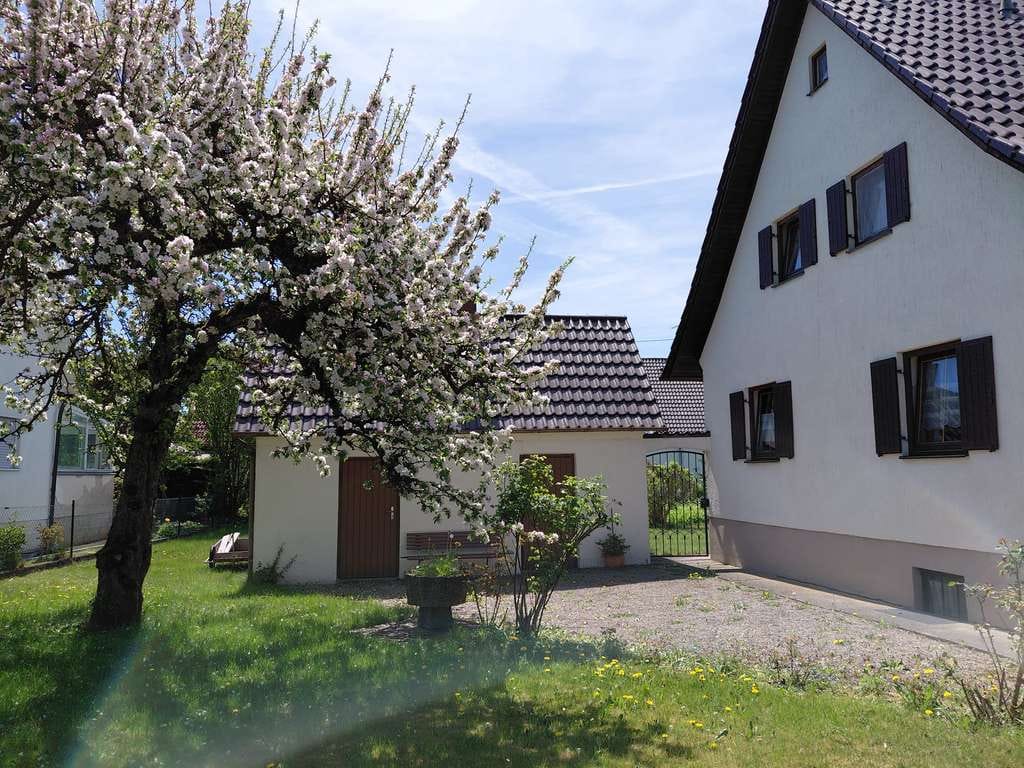 Immobilie in Hiltenfingen - Wohnen mit Charakter: Einfamilienhaus in Hiltenfingen - Bild 1