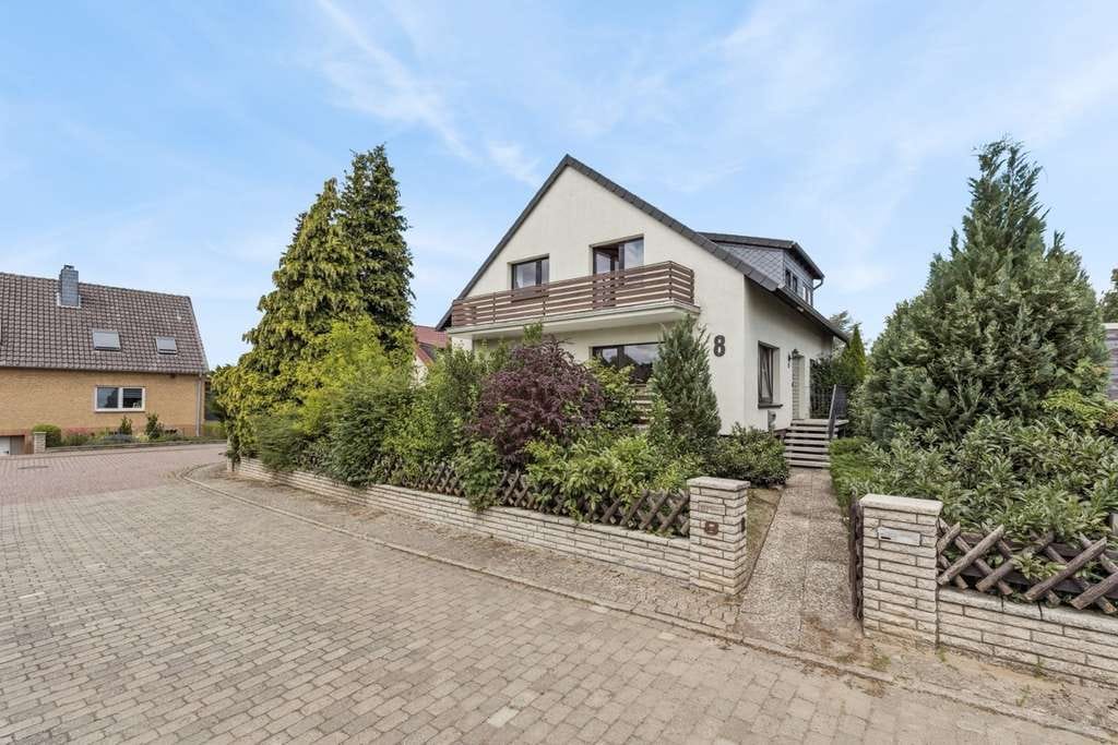 Immobilie in Rötgesbüttel - Provisionsfrei  – Ohne Makler – Familiengerechtes ZFH mit großem Garten in ruhiger Lage - Bild 0