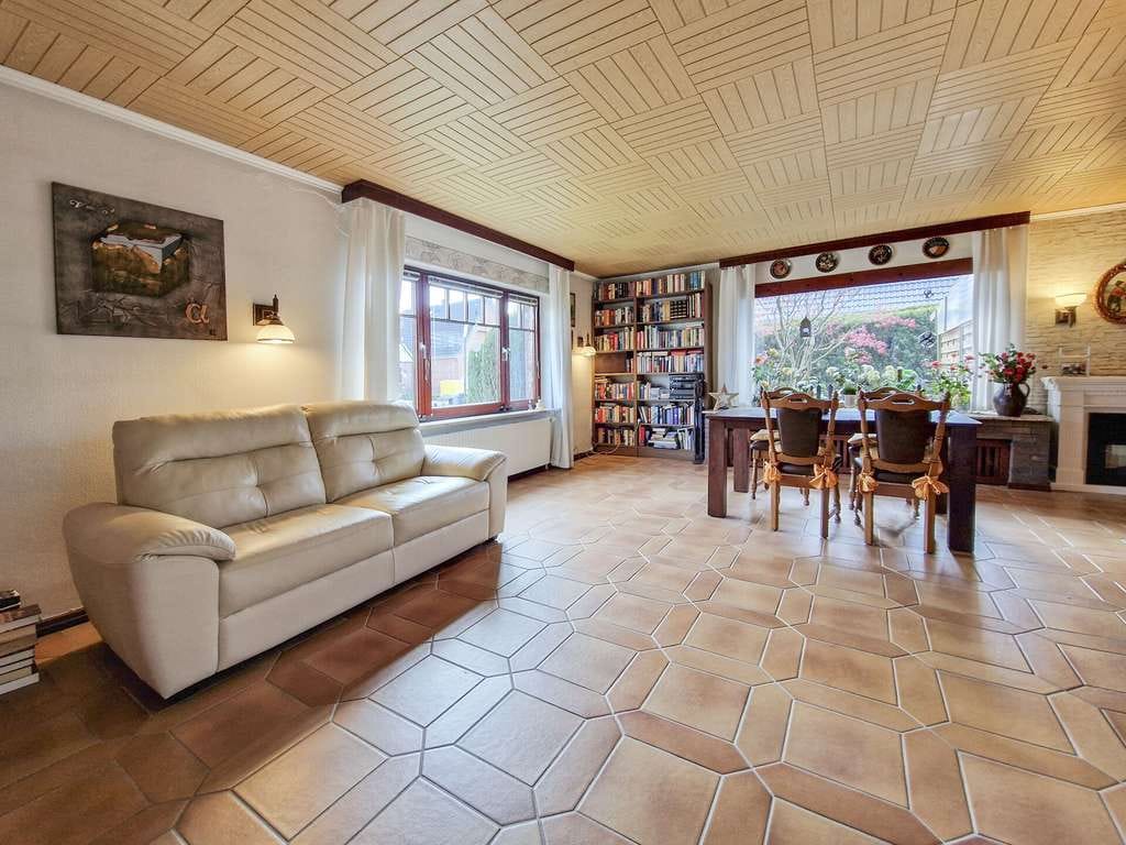 Immobilie in Rethwisch - Großzügiges Einfamilienhaus mit ca. 192 m² Wfl., 6 Zimmern, Einliegerpotenzial & ca. 680 m² Grdst. - Bild 1