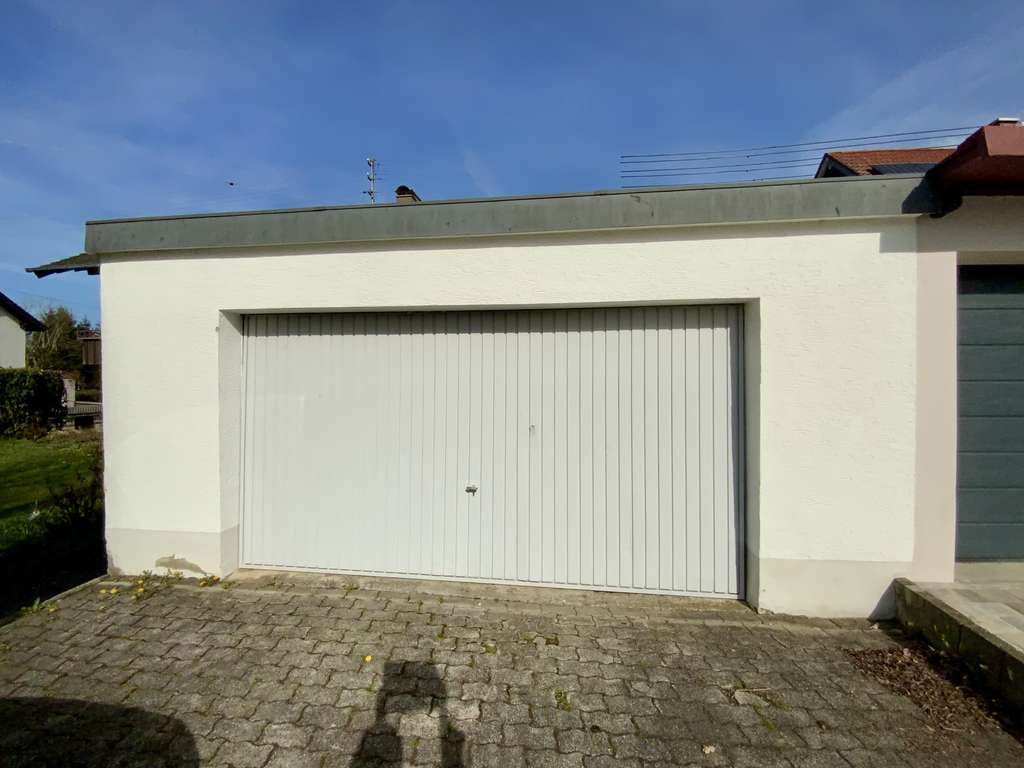 Immobilie in Wolfertschwenden - Viel Platz für Kreativität! - Bild 2
