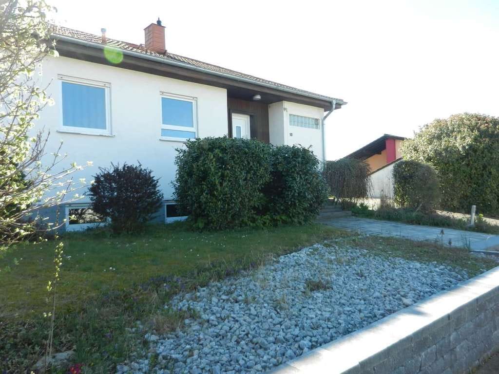Immobilie in Hünfelden - Toller Bungalow in hervorragender Wohnlage mit großem Grundstück - Bild 3