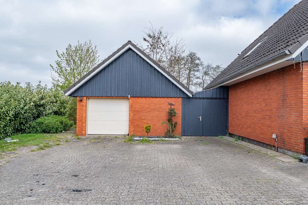Immobilie in Burweg - Viel Raum für Ihre Wohnideen – Einfamilienhaus mit großem Grundstück - Bild 2