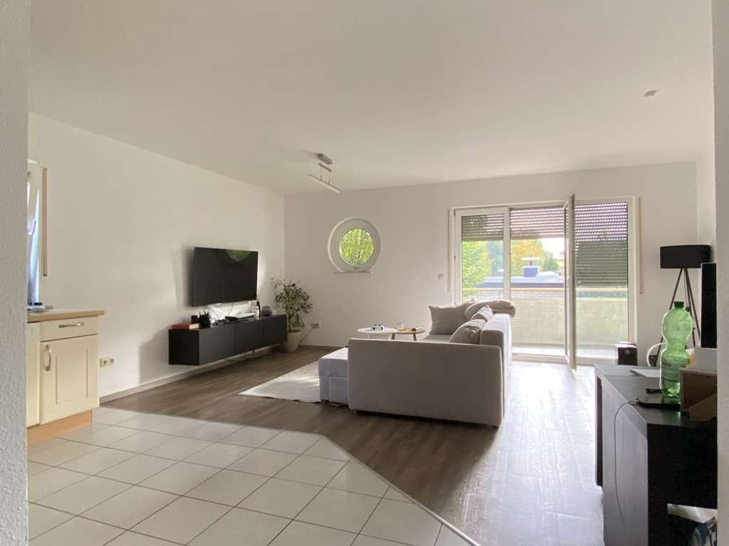 Immobilie in Wettenberg - Helle 2-Zimmer-Wohnung mit Balkon in ruhiger Lage von Wettenberg - Bild 1