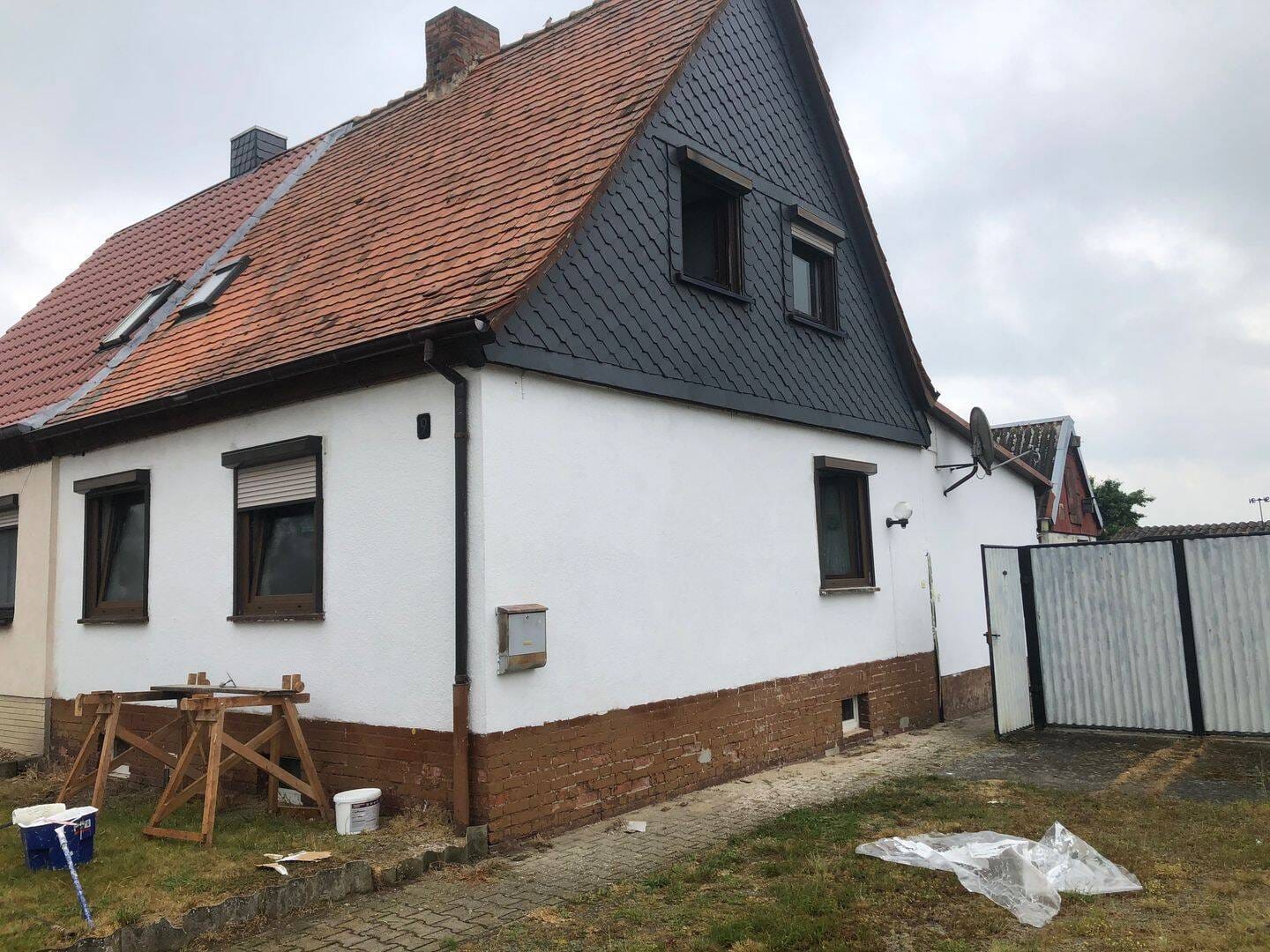 Immobilie in Beetzendorf - Vermietet Doppelhaushälfte   mit ca 12000 Euro p.a Einnahmen zu verkaufen - Bild 0
