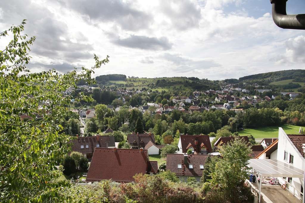 Immobilie in Mömbris - freistehendes Einfamilienhaus mit 6 Schlafzimmern - Bild 2