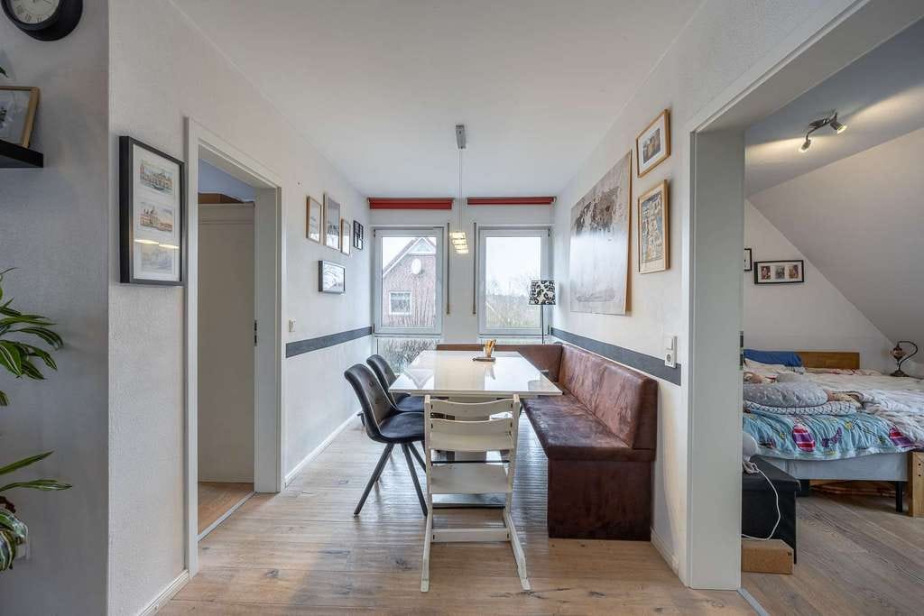 Immobilie in Hatten - Hatten – Sandkrug | 3-Zimmer-Dachgeschosswohnung mit Stellplatz, Keller & ausgebautem Dachboden! - Bild 3
