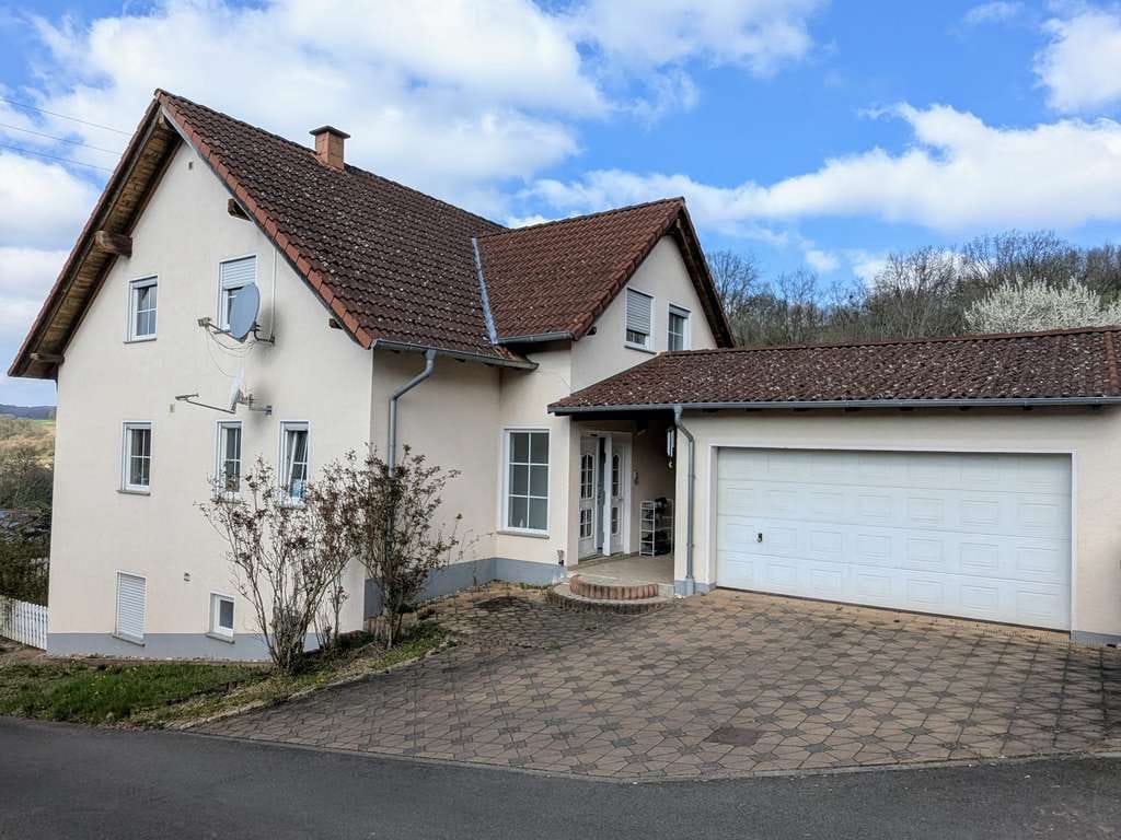 Immobilie in Matzenbach - Ein Haus. Viele Möglichkeiten. - Bild 0